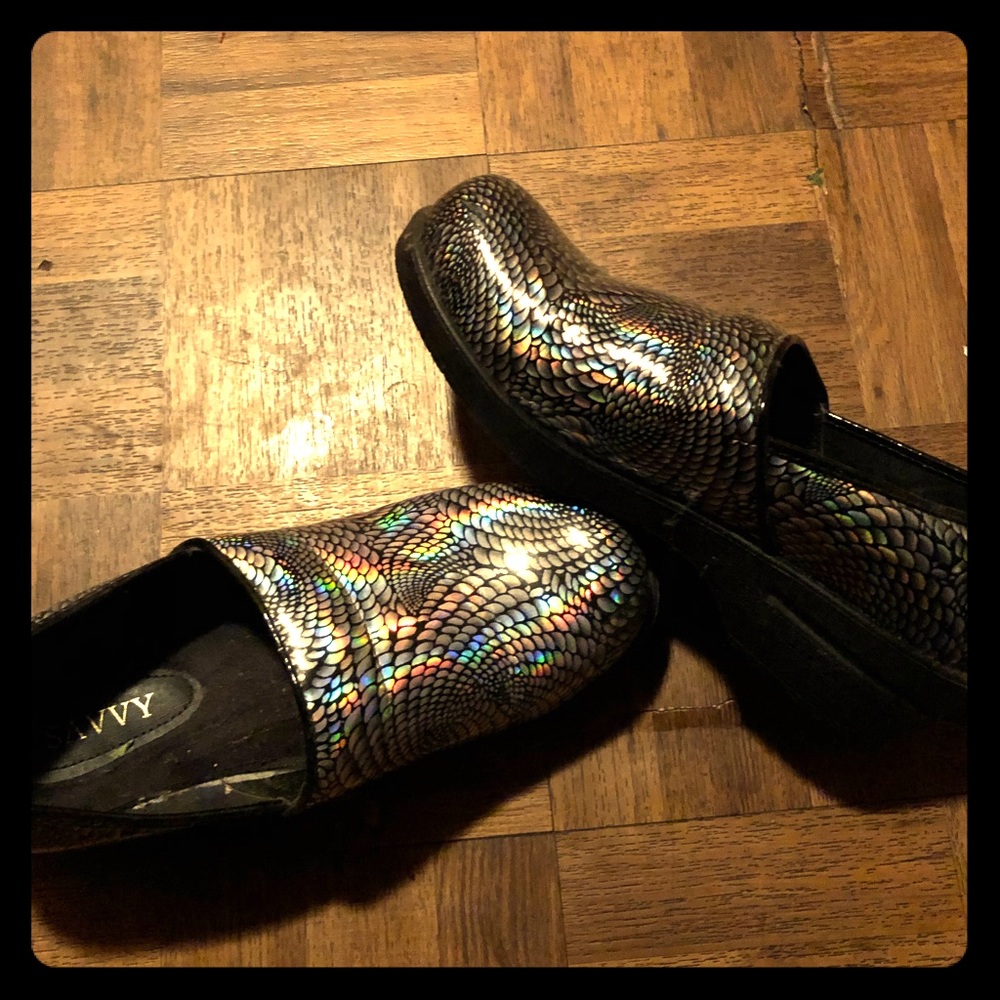 Size 10 nursing clogs